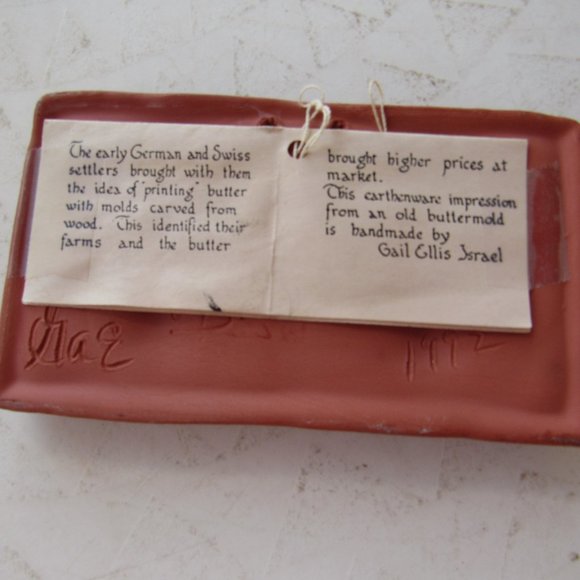 Red Ceramic Butter Press - Picture 4 of 4